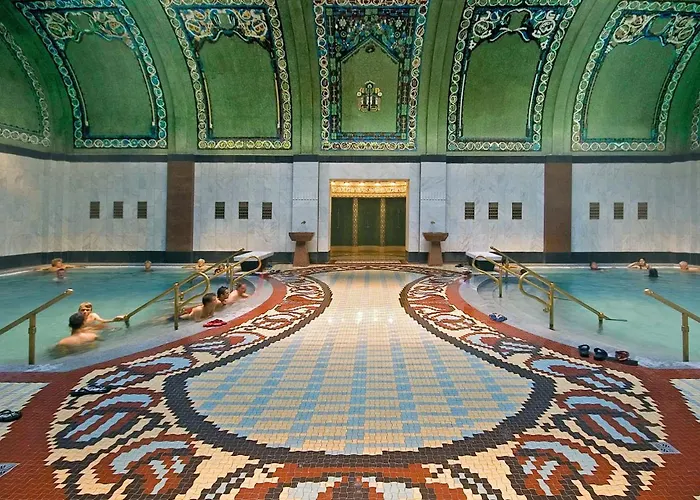 Plan A ブダペスト